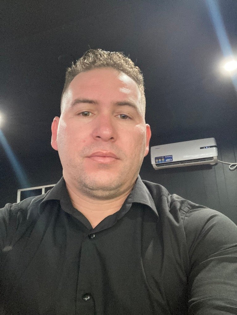 A7258EF0-4032-49C0-B2F3-6E9B1EC7B9D6_1_105_c